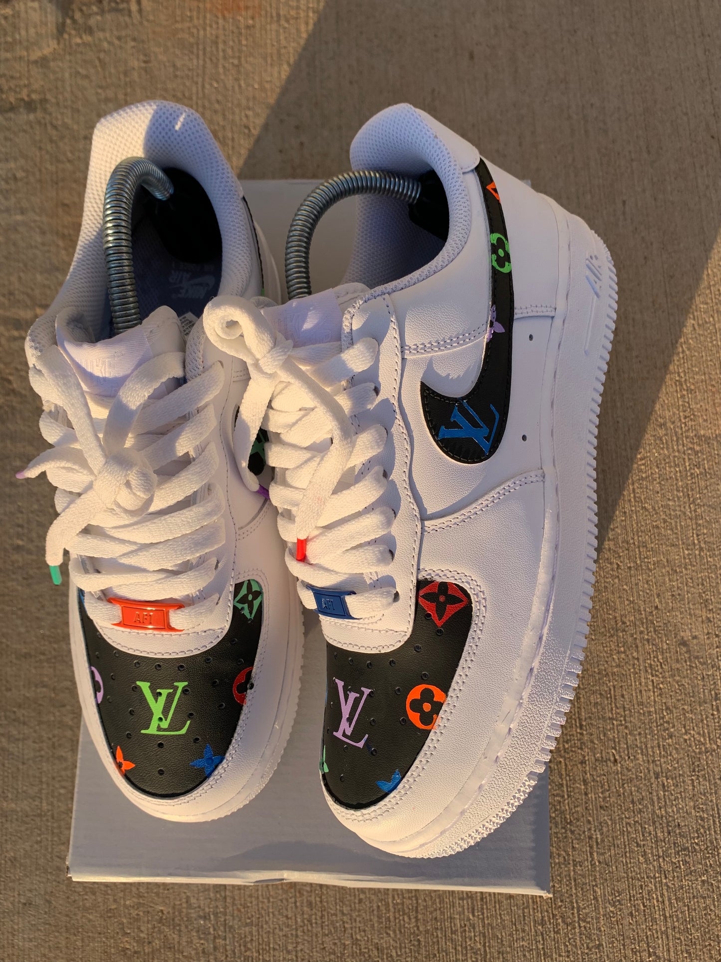 Rainbow LV